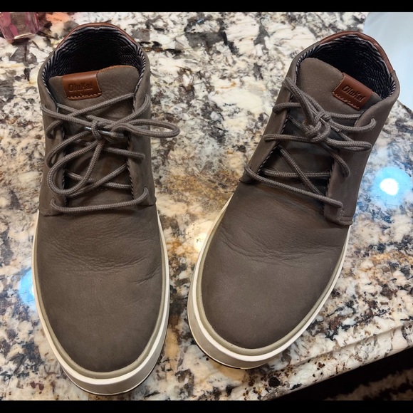 OluKai Gray Chukka Boots with Suede Upper